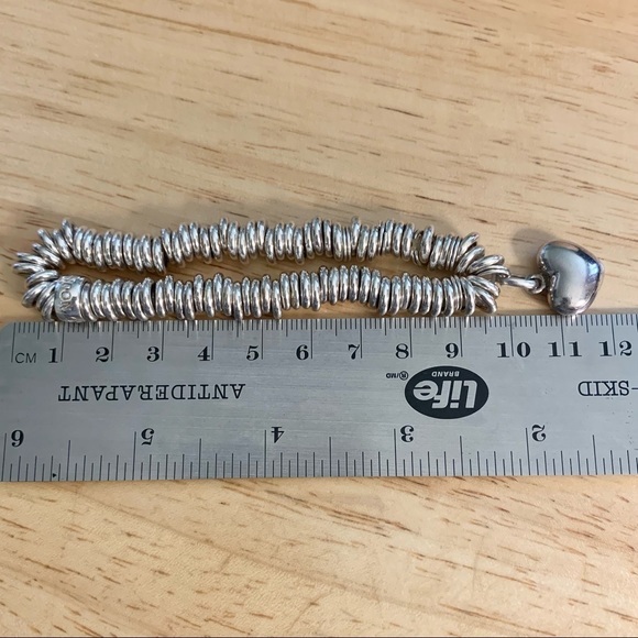 LINKS of London Bracelet & Heart Charm - Picture 6 of 11